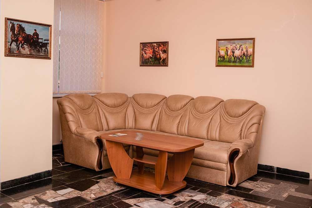 Vershnyk Cherkasy Exterior foto